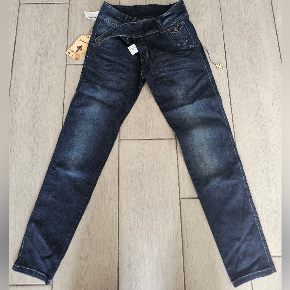 Women's Jeans